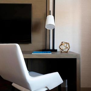 Queen Room Hearing Accessible
