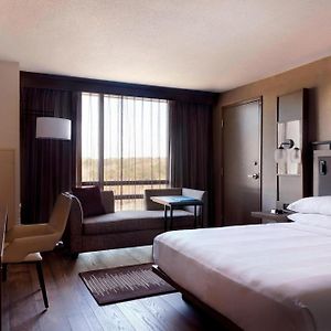 King Room Hearing Accessible